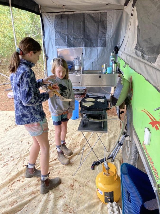 Una giornata al campeggio, Australia
