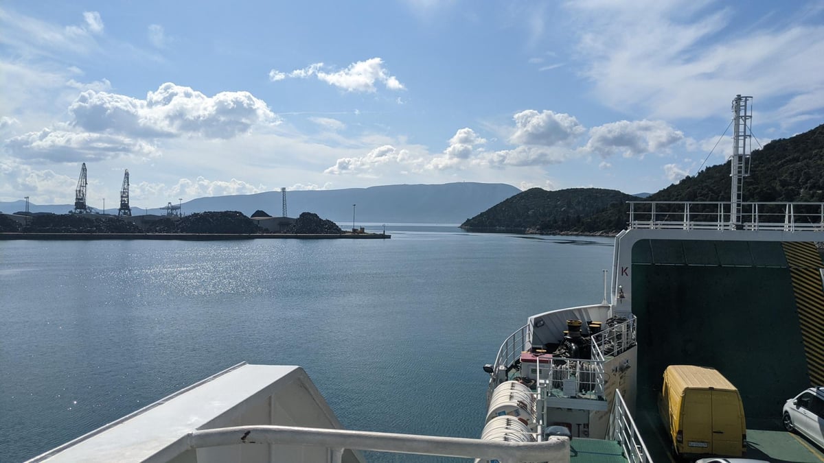 Ferry to Trpanj, Kroatië