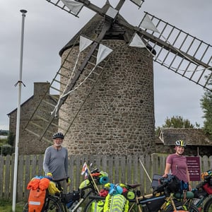 10:40 by Simon &amp;amp; Lucy